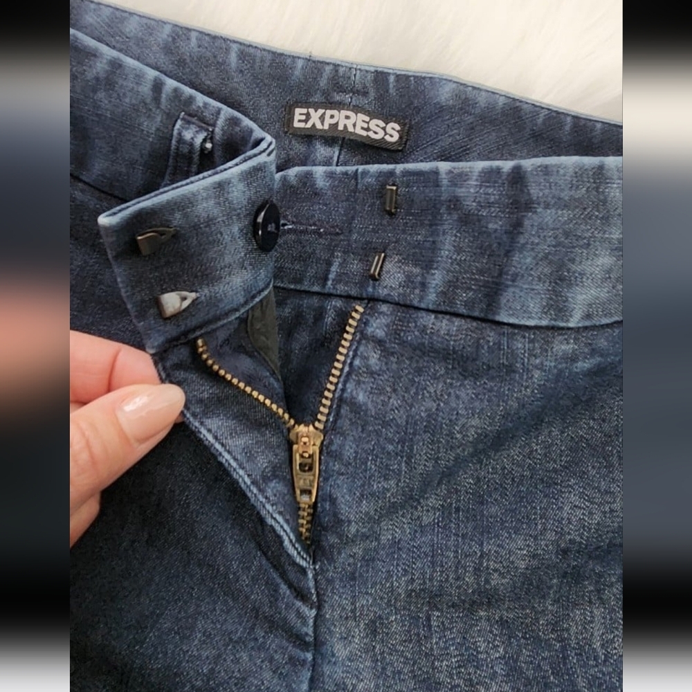 Express Cuffed Stretchy Summer COTTON shorts in Denim Blue size 0 Regular - Picture 2 of 7